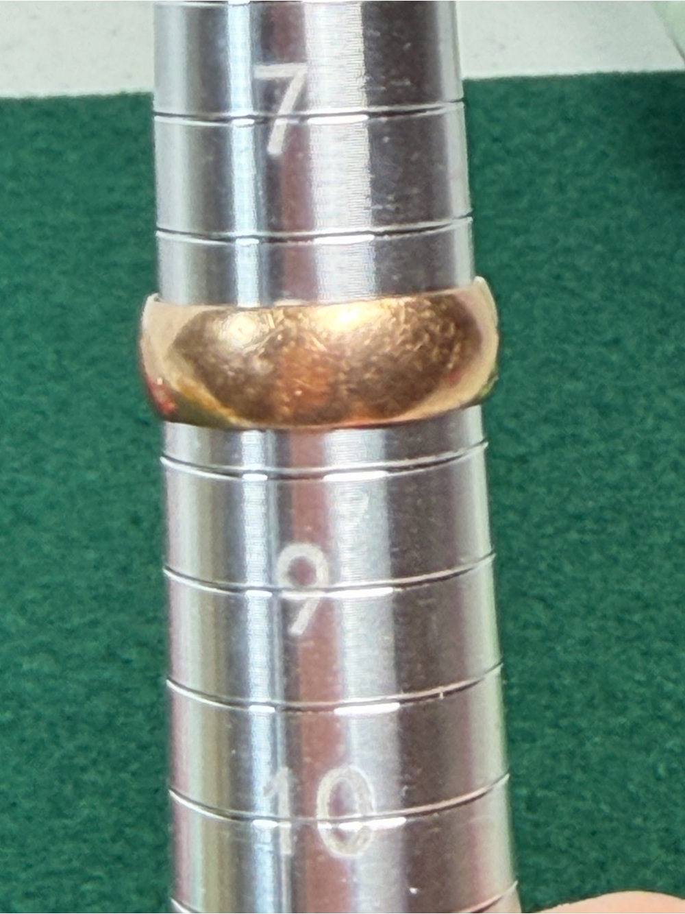 Vintage USSR 583 Rose Gold Band Ring | Soviet Era Gold Wedding Band | Size 8 - Picture 5 of 8
